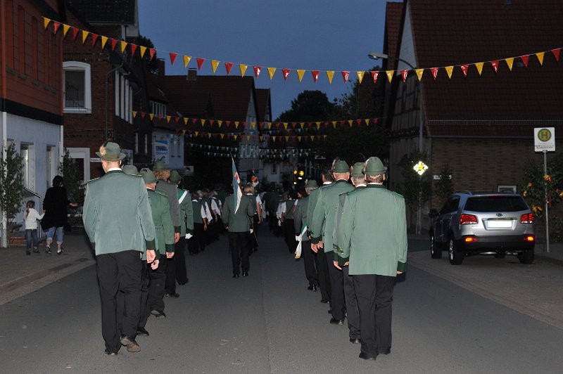 Zapfenstreich 2012 041.JPG